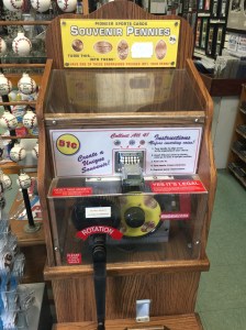 NY - Pioneer Sports Cards Machine 01