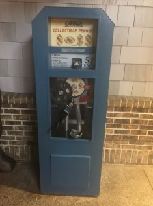 DS - Marketplace Fun Finds Machine 01