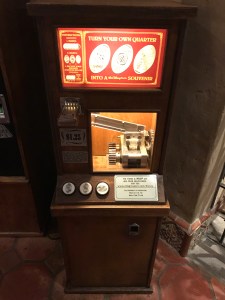 hs-tower-of-terror-shop-01