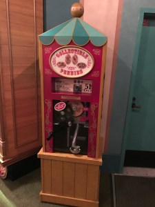 mk-big-top-souveniers-01